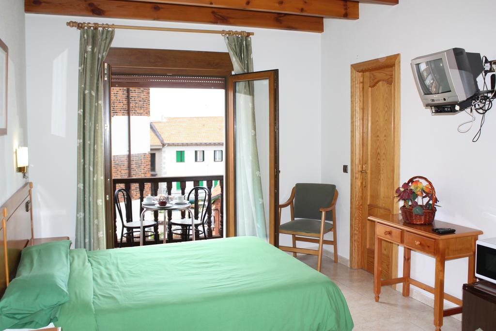 Hostal La Maya Cercedilla Quarto foto